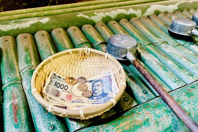 銭洗弁天でいくら洗うのが正解?金運アップの金額と正しいお作法