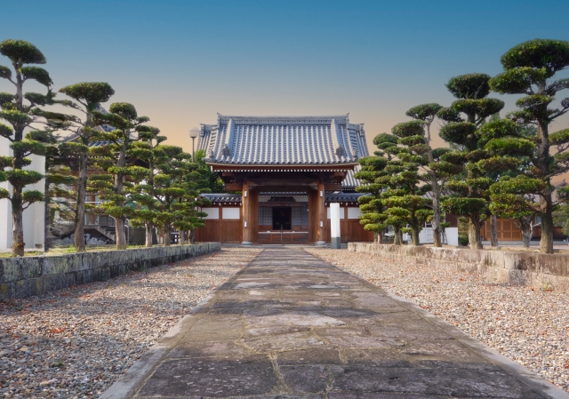 初詣で寺に行くの おかしいの?心配不要です!初詣おすすめ寺院