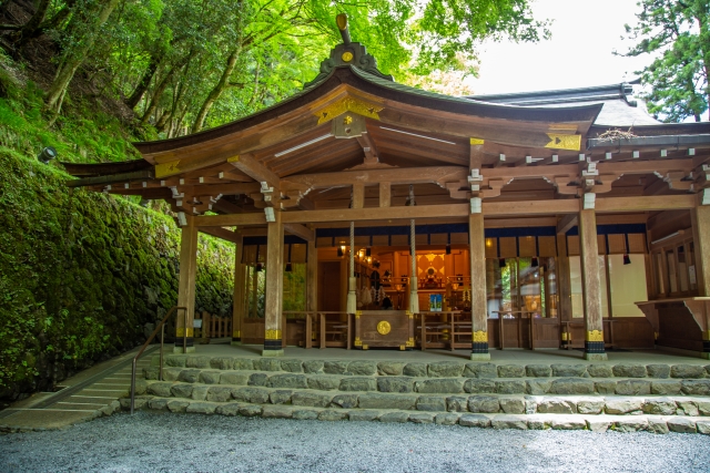 貴船神社の縁結び効果はすごい!お守りの種類と最強の参拝方法